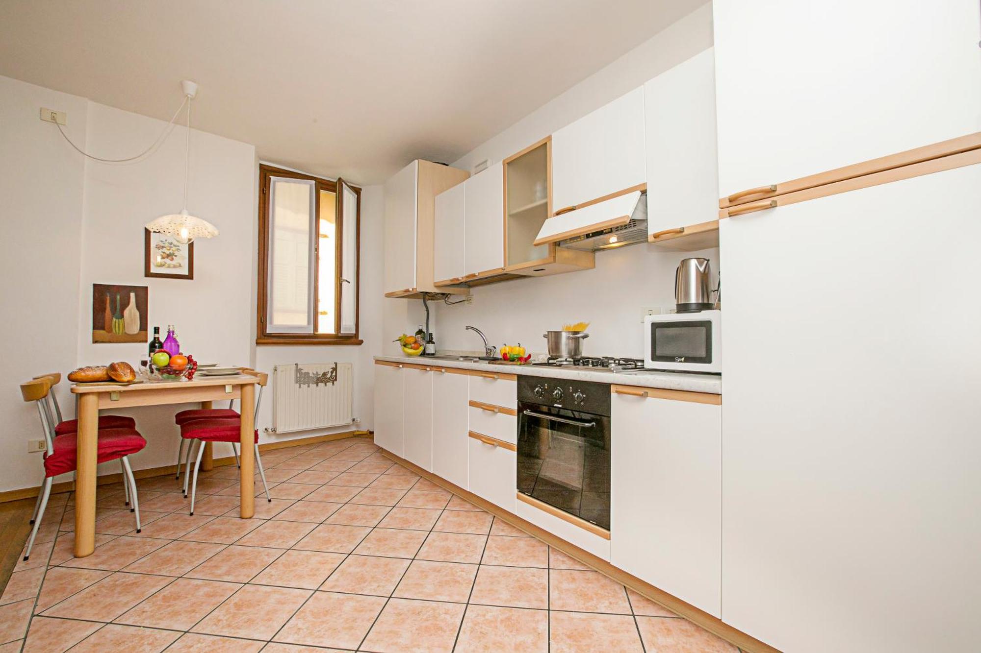 Appartamento Centro Storico Riva 2 - Happy Rentals Exterior photo